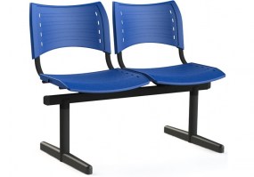 Longarina-plástica-2-lugares-ISO-estrutura-preta-assento-azul-hsmóveis