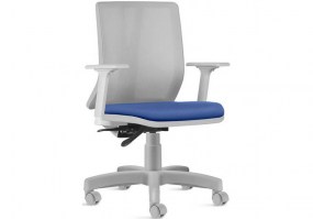 Cadeira-Diretor-Addit-Frisokar-base-Cinza-crepe-azul-HS-Móveis