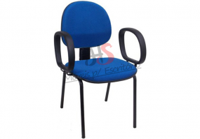Cadeira-fixa-executiva-com-lâmina-com-braços-4-pés