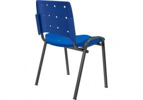 Cadeira-fixa-plástica-ergoplax-azul-estrutura-preta-frente-lateral