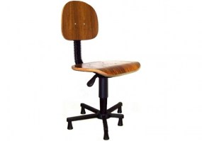 Cadeira-giratoria-especial-para-costureira-em-madeira-com-sapatas-HS-Móveis7