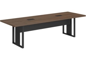 Mesa-reuniao-retangular-industrial-2700x900-caixa-tomadas-pé-quadro-Gebb-Work3